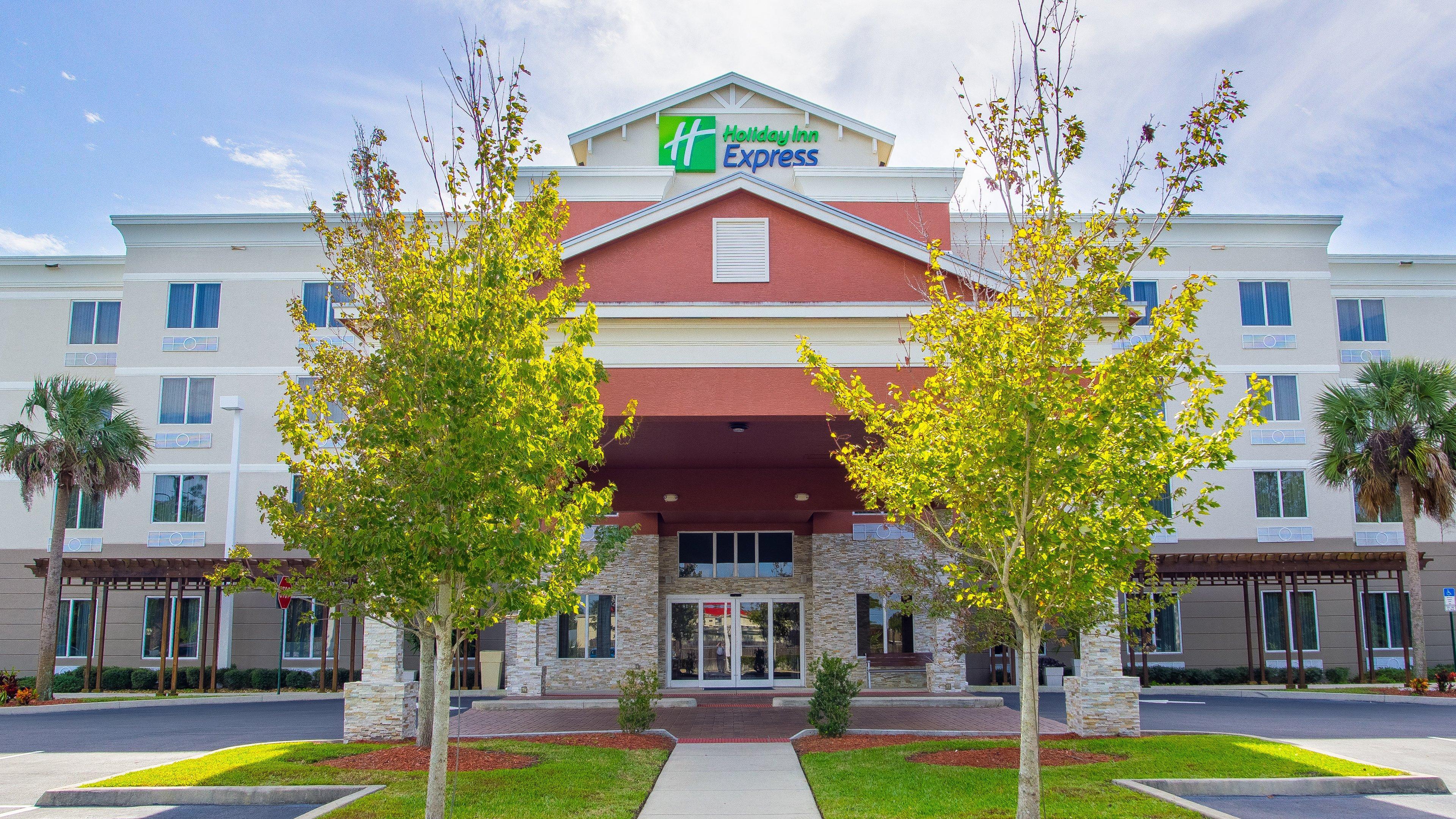 Holiday Inn Express Hotel & Suites Palm Bay By Ihg Exterior photo
